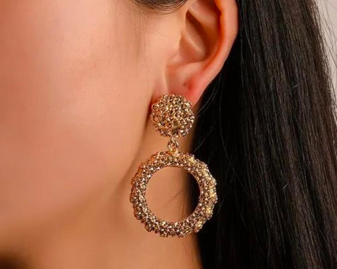 Luxury Textured Gold Hoop Earrings – Statement Dangle Jewelry